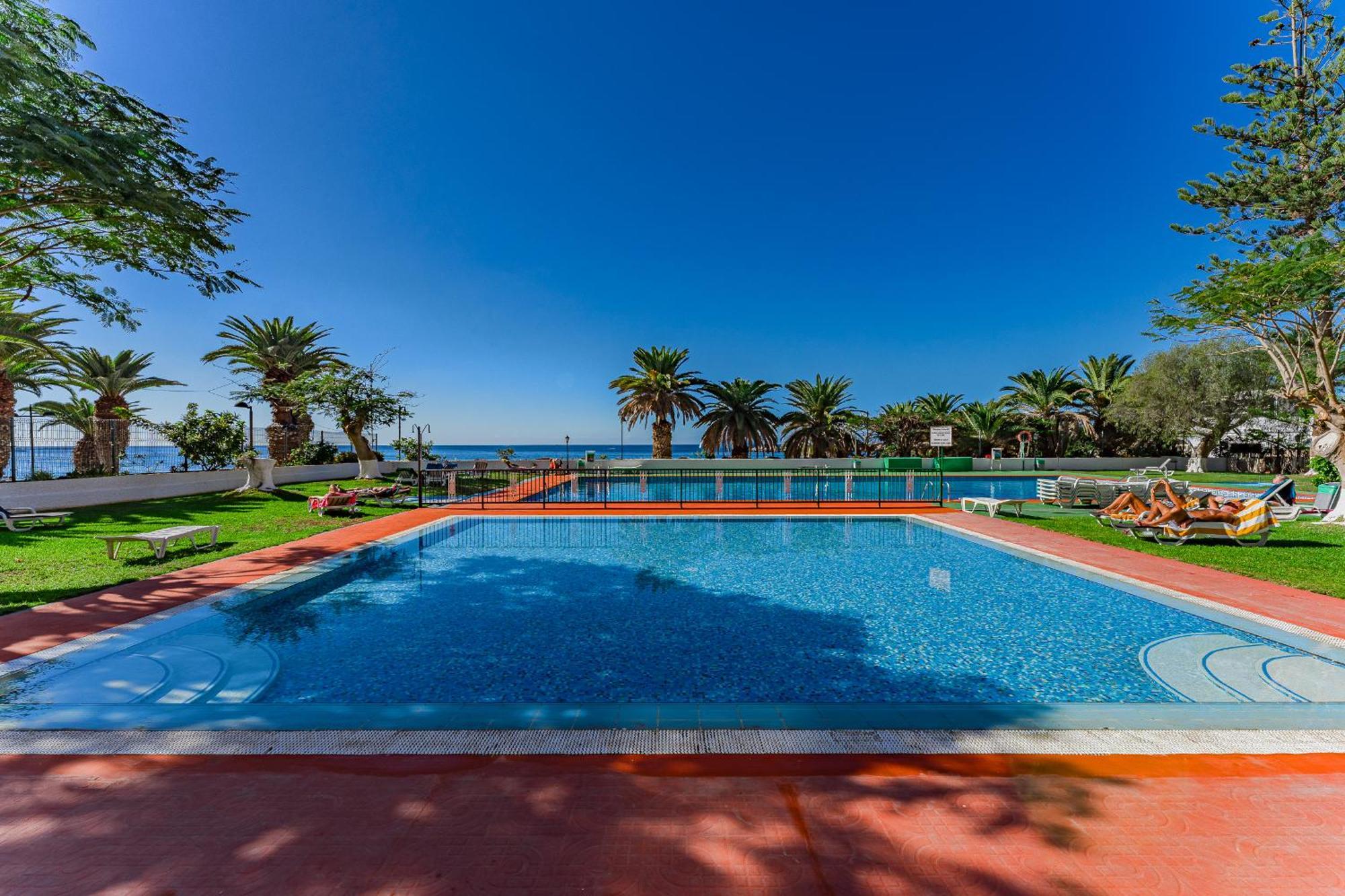 Frontline Ocean View Apartment Los Cristianos ロスクリスティアーノス エクステリア 写真